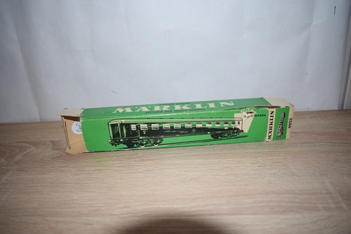 Märklin leerkarton grün - leerkarton, "grün"
